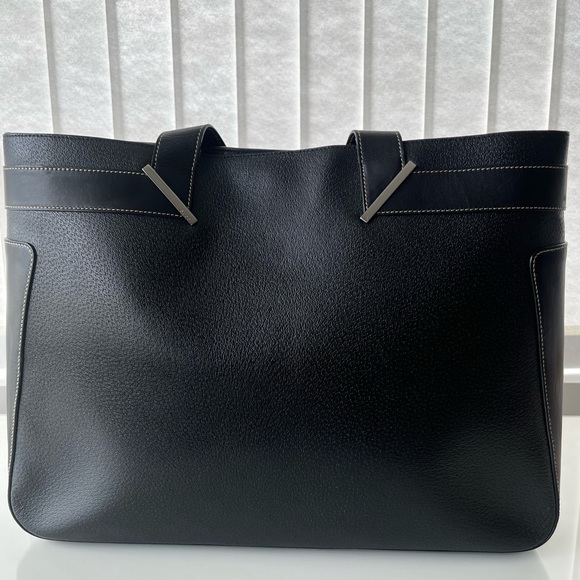 Vintage Gucci Leather Tote - Picture 2 of 12